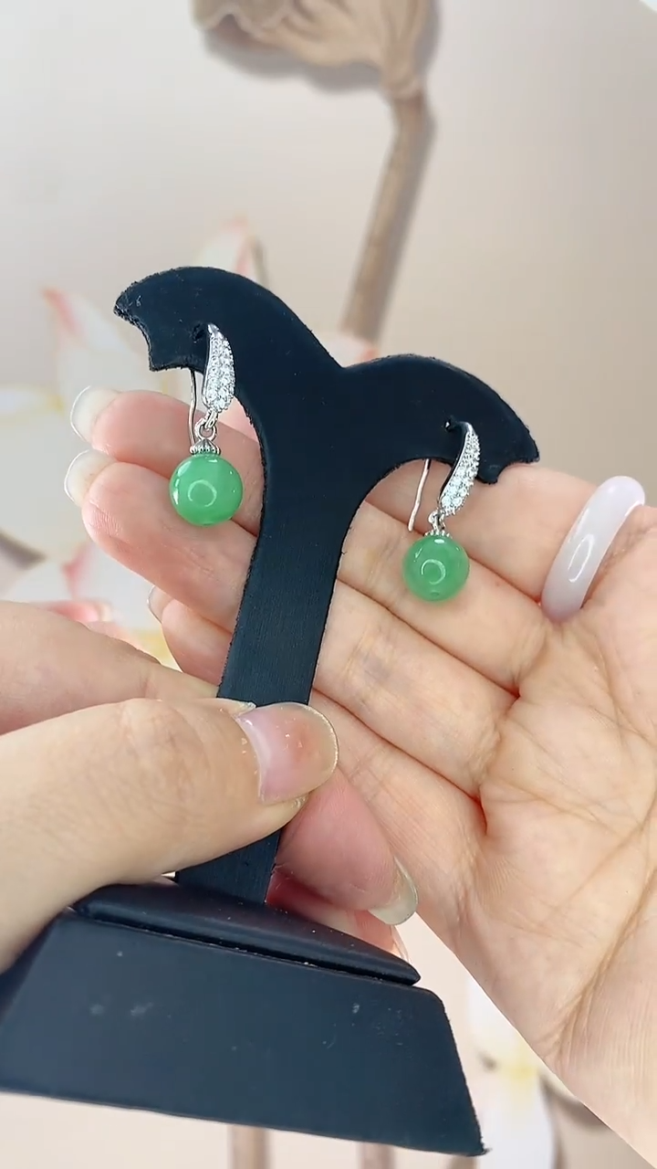 【闪购商品】翡翠耳饰未镶嵌绿耳钩E6