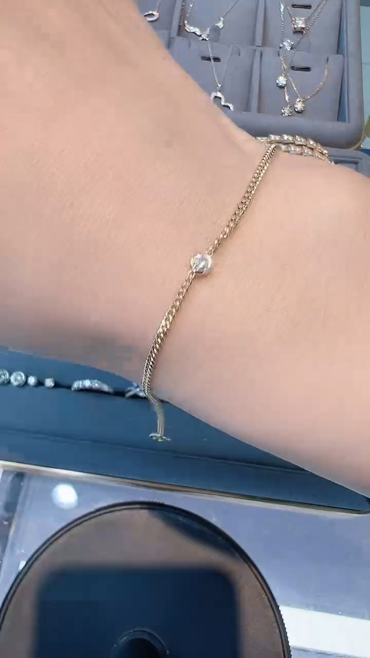 【闪购商品】钻石手链18K金镶嵌手链