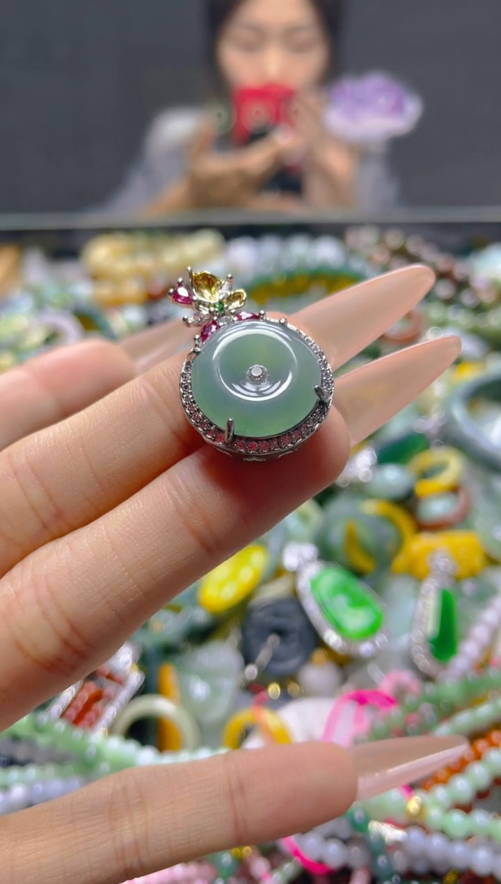 颈饰未镶嵌翡翠/N/翡翠A货，一件也是批发价