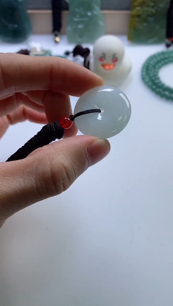 【闪购商品】翡翠挂件未镶嵌             