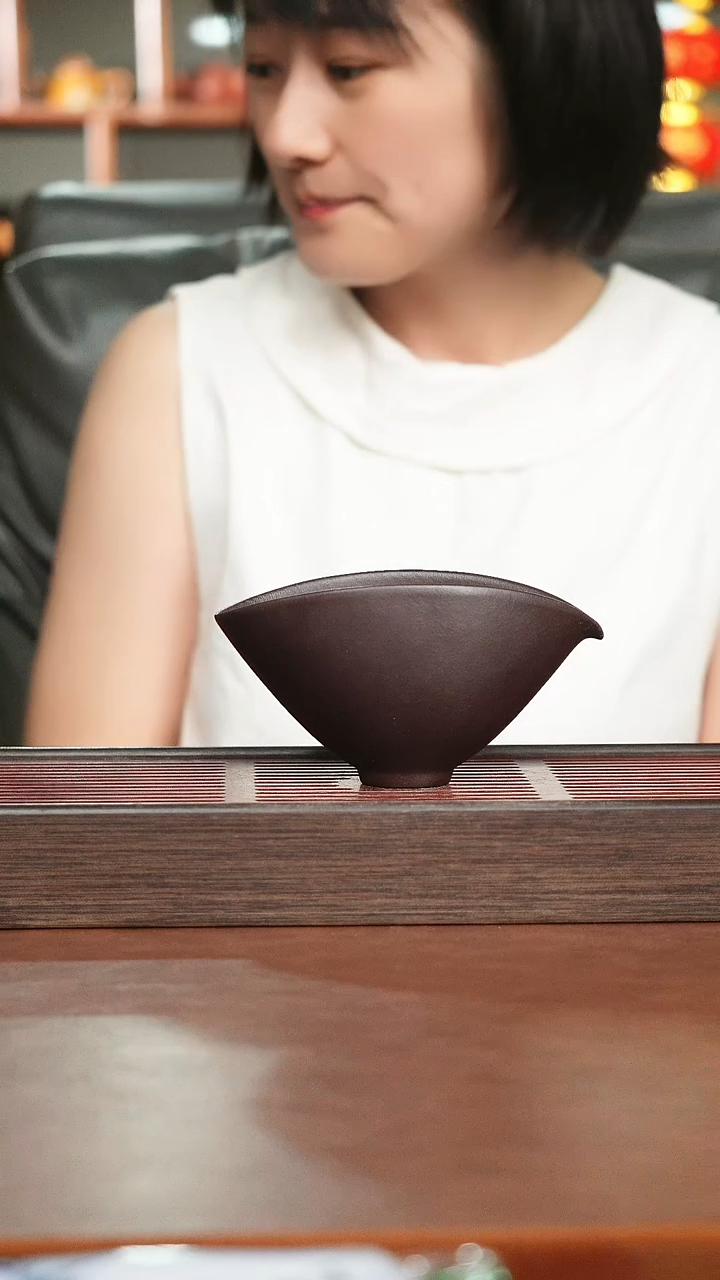 茶杯紫砂紫泥异型公道杯200毫升