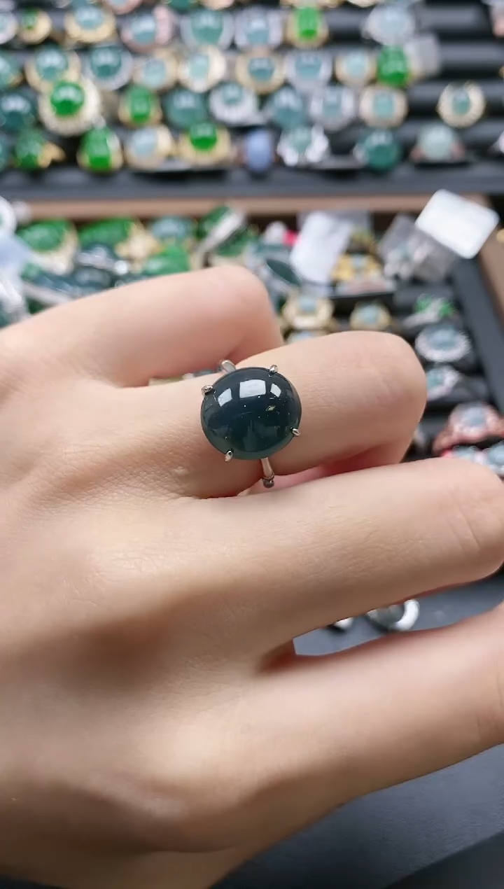 【闪购商品】翡翠戒指银S925镶嵌51511