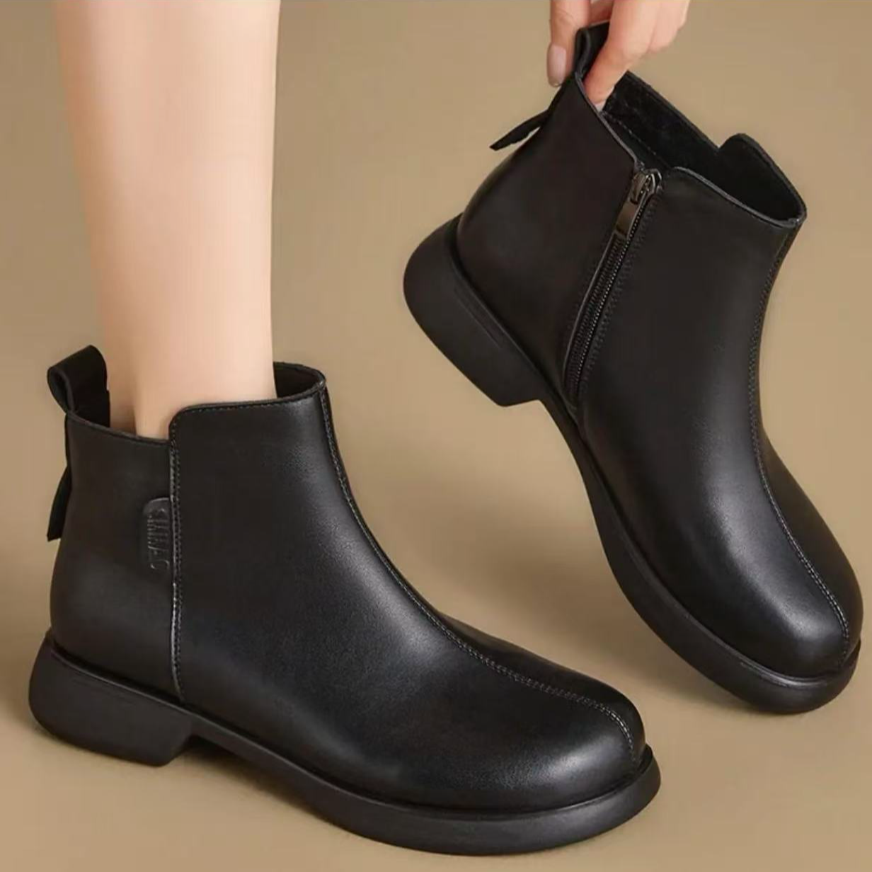 【品牌力荐】秋冬时尚英伦风舒适高级百搭软底软面短靴1068