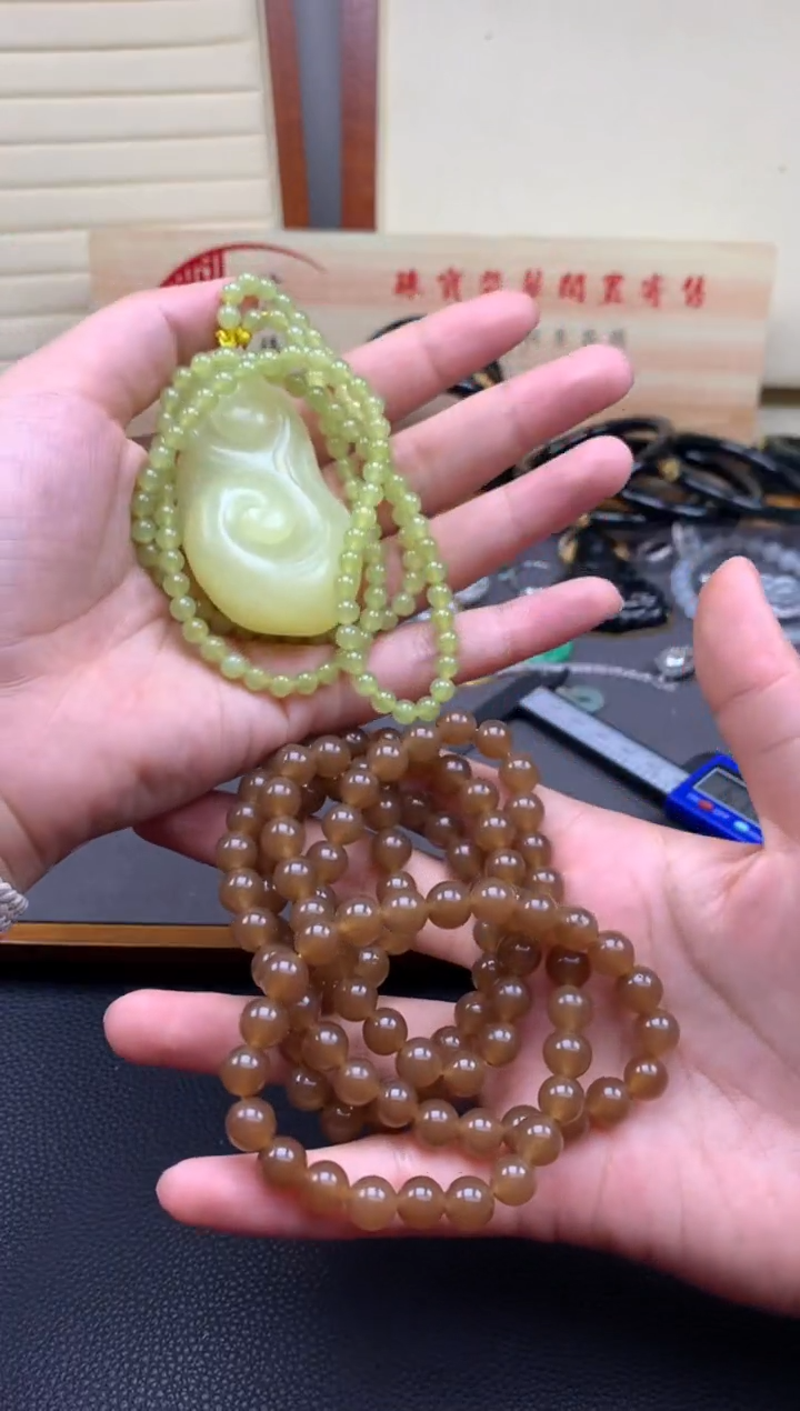 【闪购商品】定制和田玉吊坠未镶嵌////////