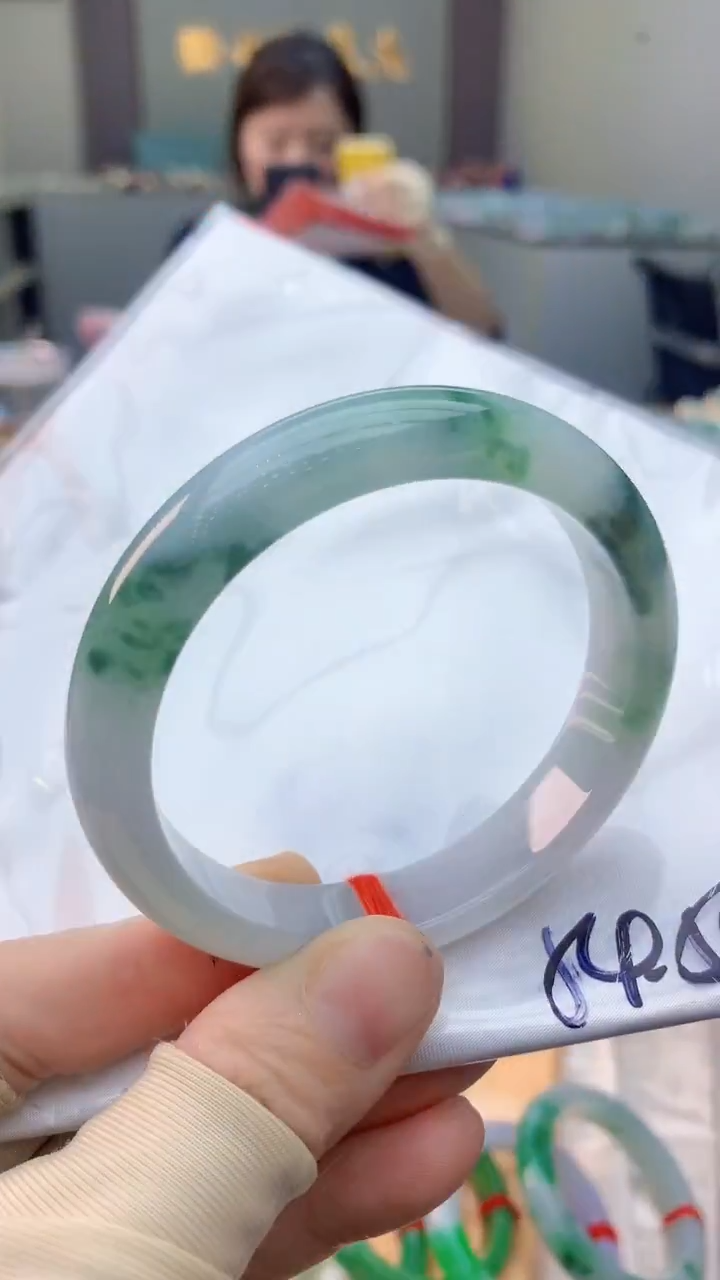未镶嵌手镯翡翠0299339650