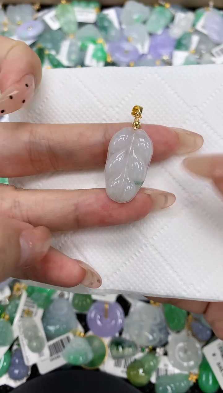 颈饰未镶嵌翡翠a货百元一下同包裹多件发出的只收取一单运费