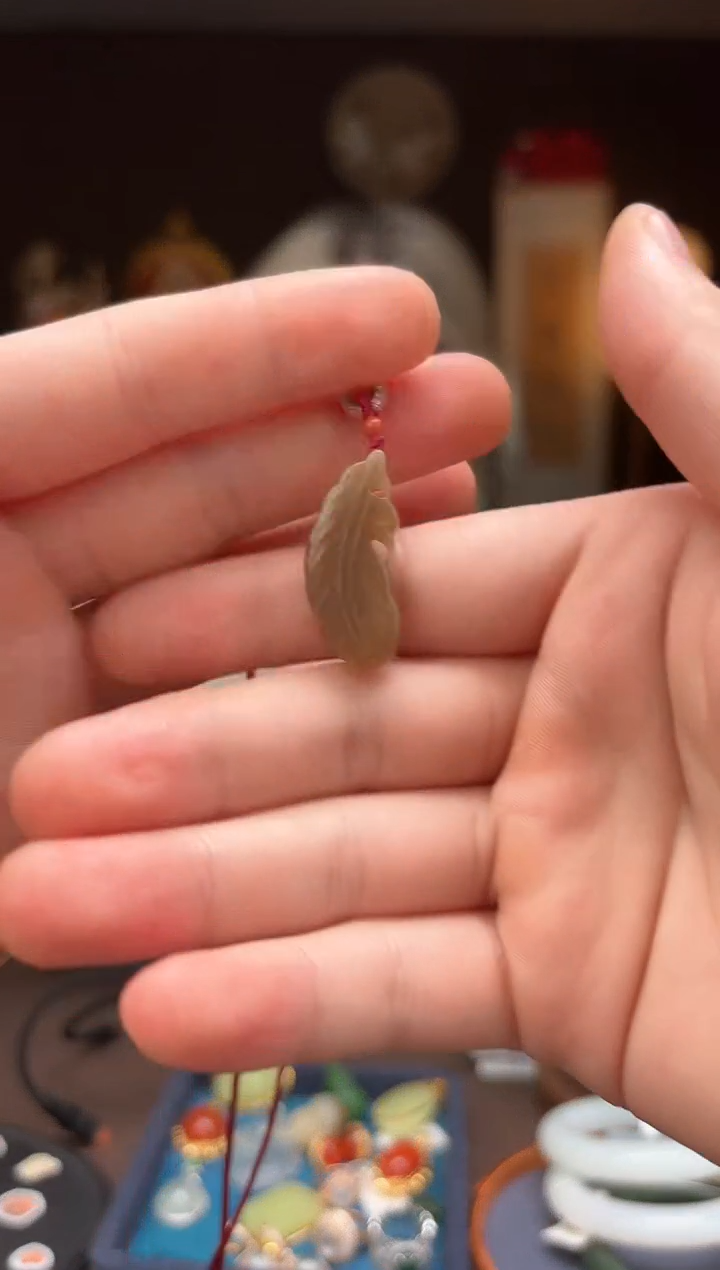 【闪购商品】和田玉AB204羽毛未镶嵌-