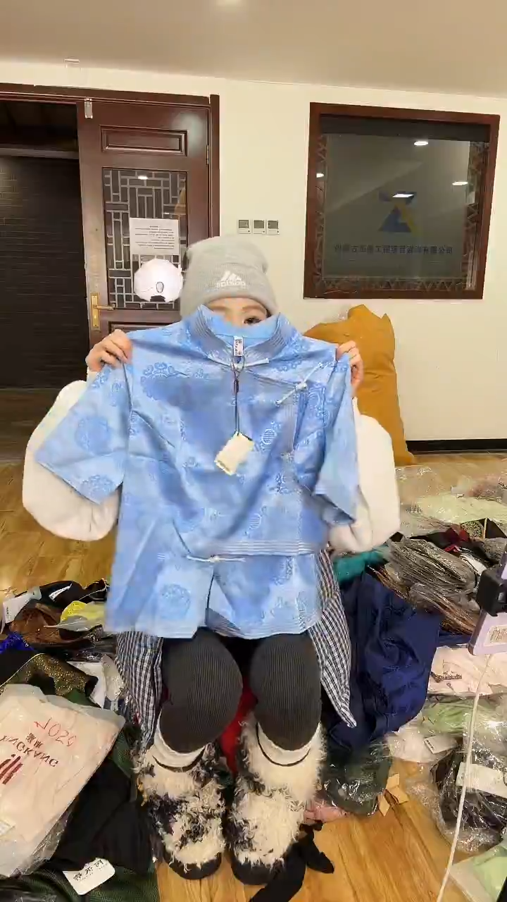 L码        105-115斤  半袖