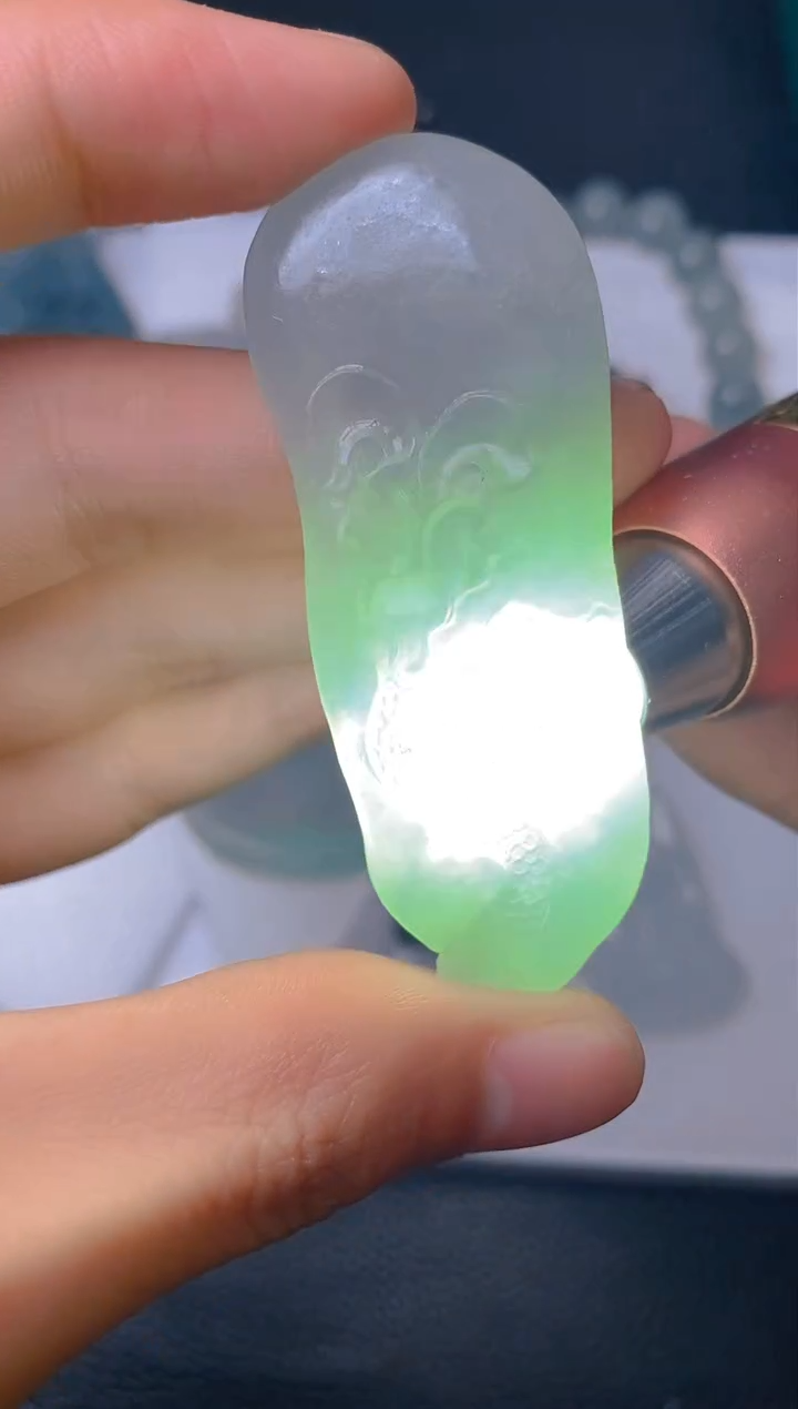 【闪购商品】定制翡翠未镶嵌LY030140