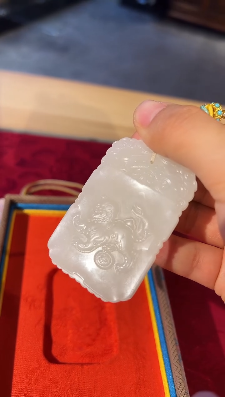 【闪购商品】和田玉挂件未镶嵌32麒麟