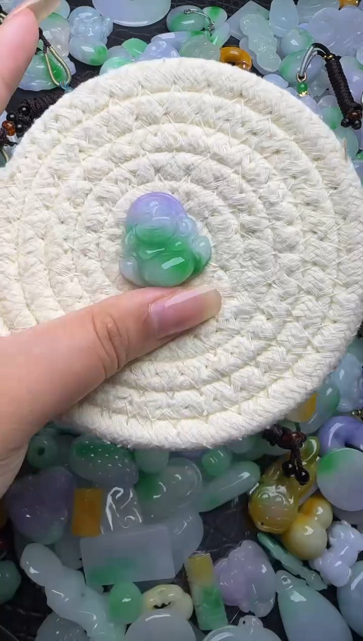 翡翠未镶嵌颈饰天然缅甸翡翠吊坠