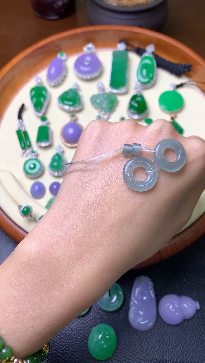 【闪购商品】定制翡翠未镶嵌裸石（镶嵌定制）