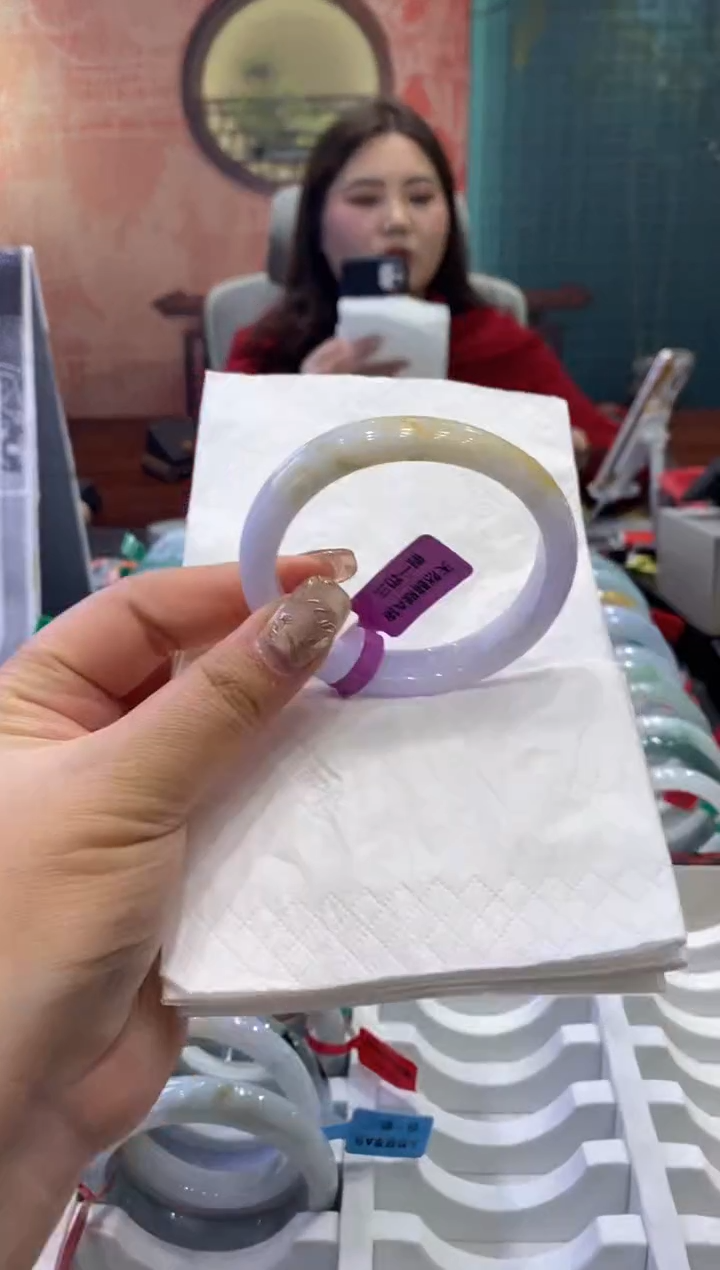 【闪购商品】翡翠手镯未镶嵌多人0012112