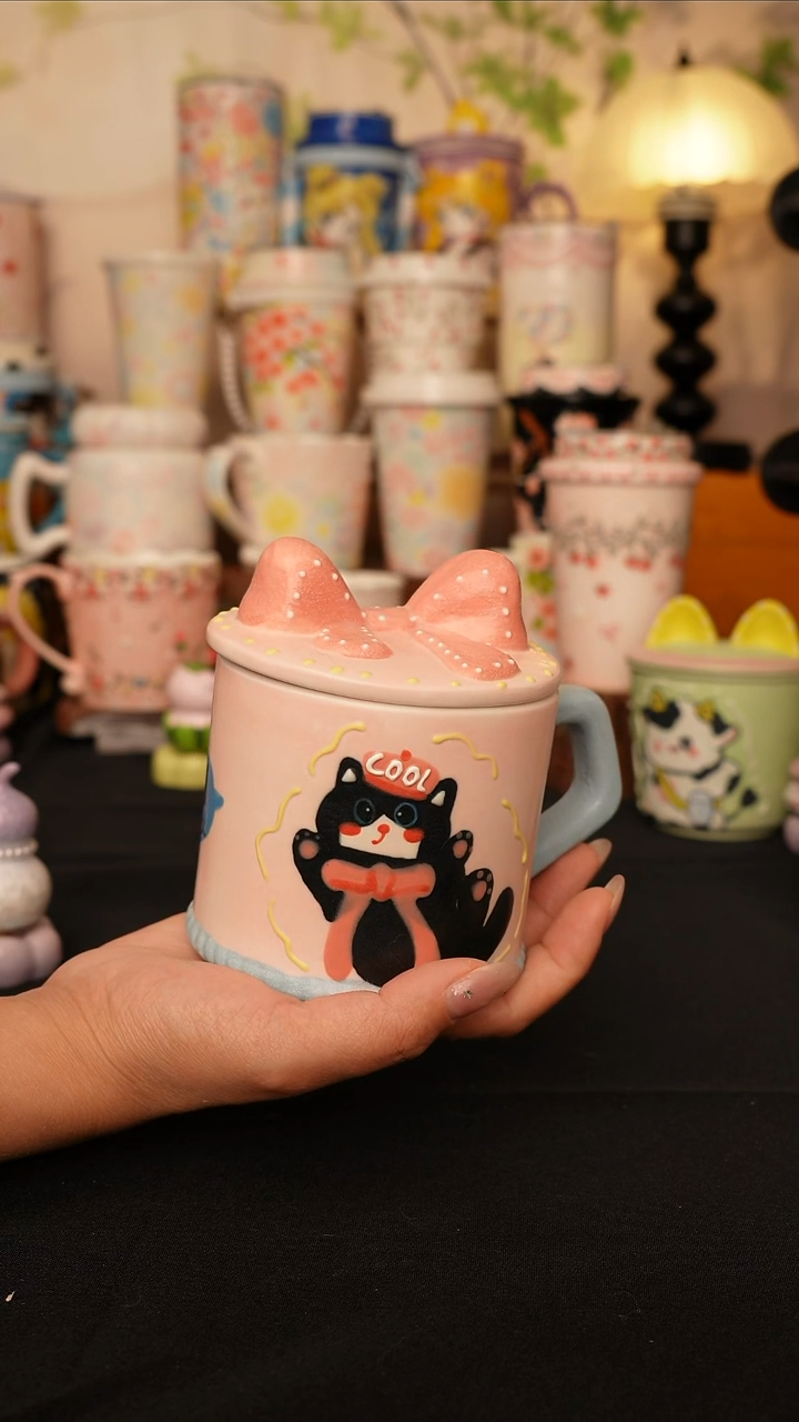 陶景德镇手绘的杯子 