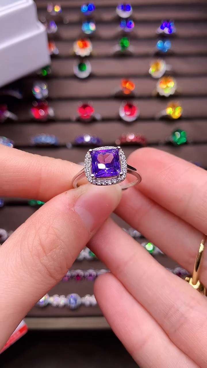 彩色蓝宝石戒指银S925镶嵌.....