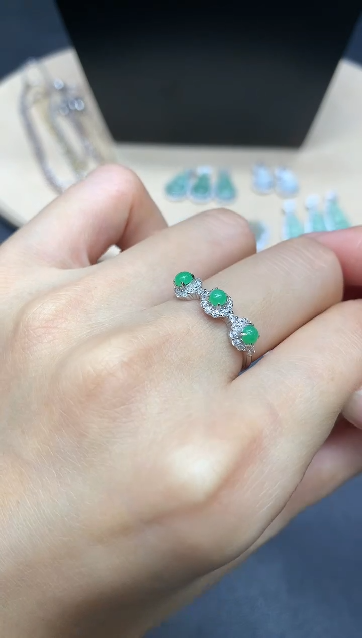 【闪购商品】翡翠戒指银S925镶嵌蛋面【多样性发其一】