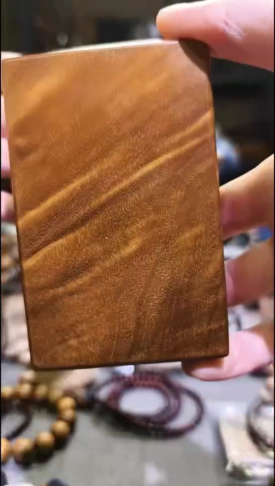 金丝楠       烟盒