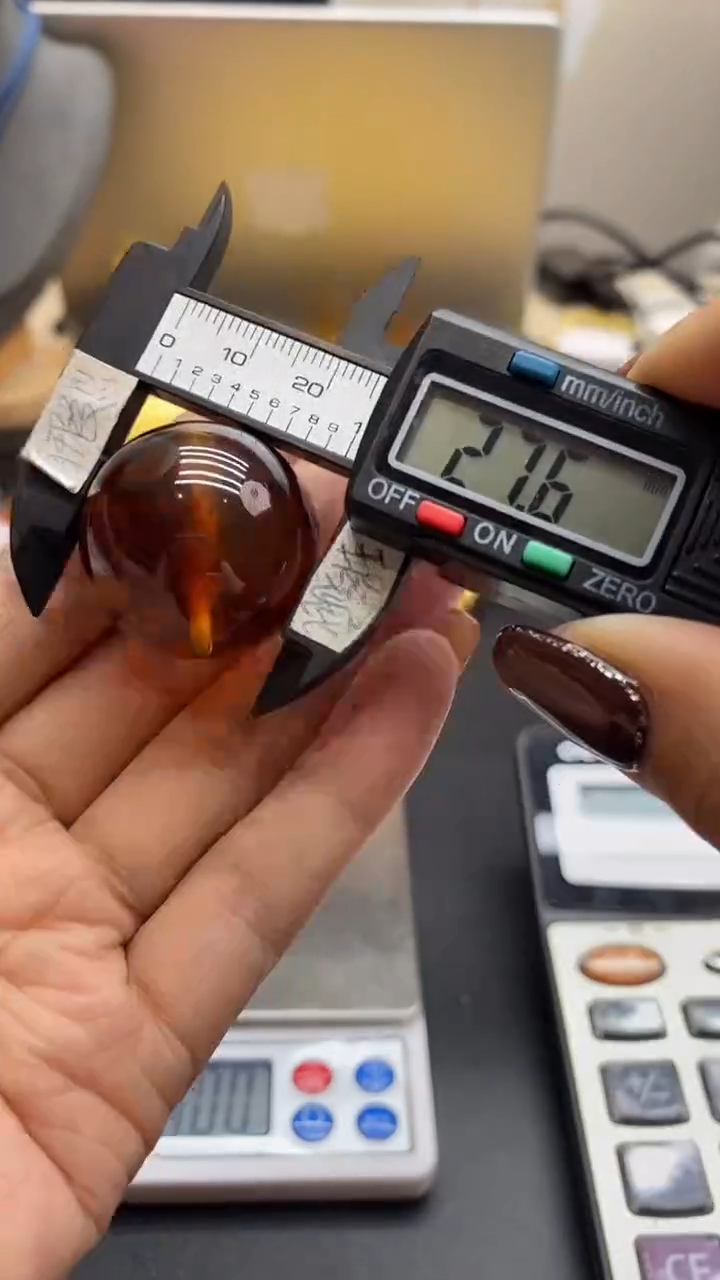 琥珀未镶嵌珠宝奇石2359