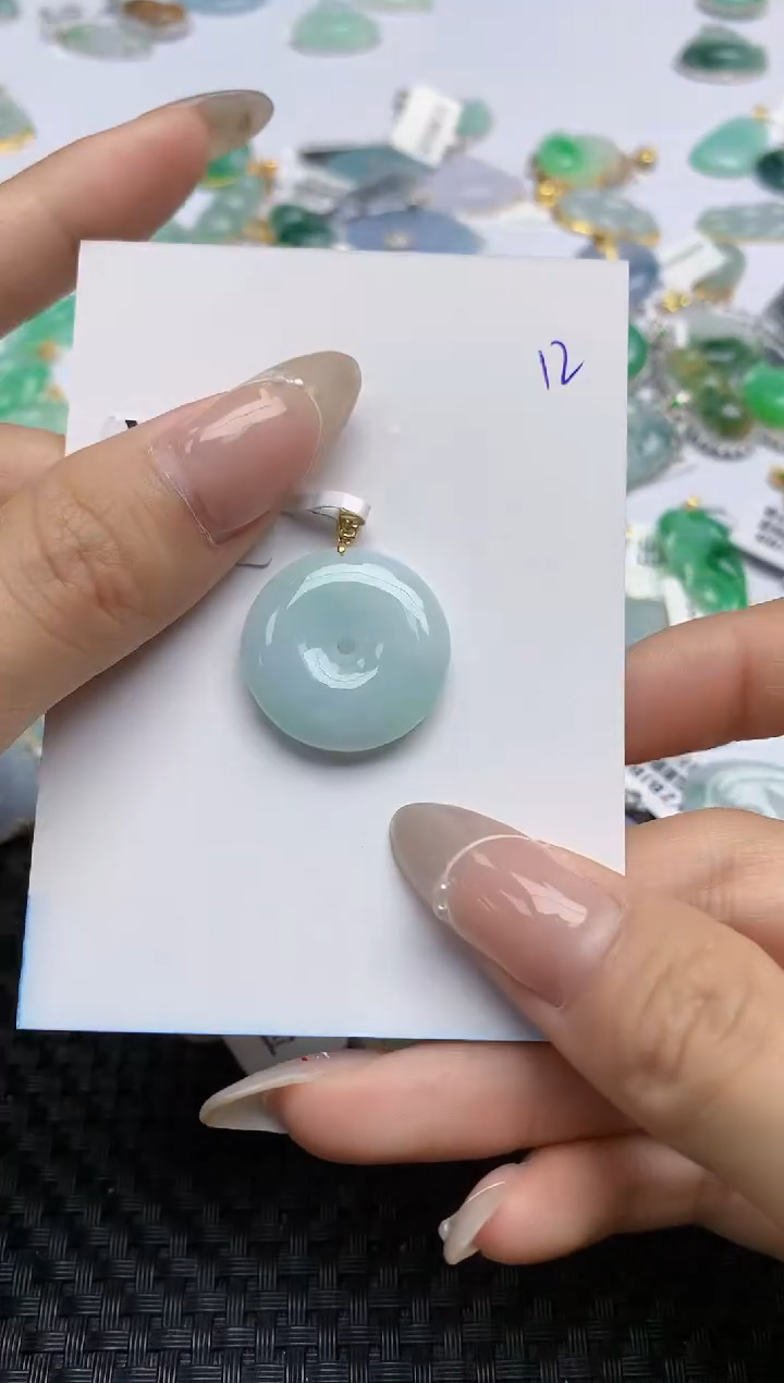 【闪购商品】翡翠颈饰18K金镶嵌天然翡翠A货