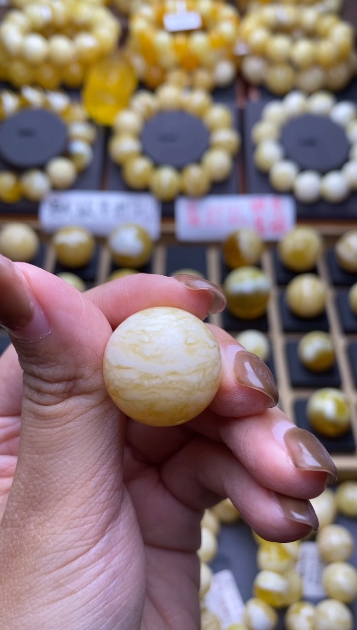【闪购商品】琥珀裸石未镶嵌大小姐珠宝严选129