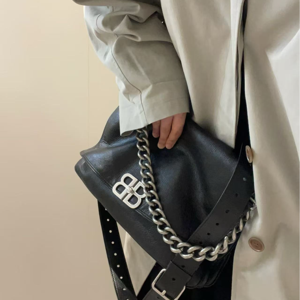 95新 Balenciaga/巴黎世家 坤球奢选 巴黎世家中号bbsoft斜跨包
