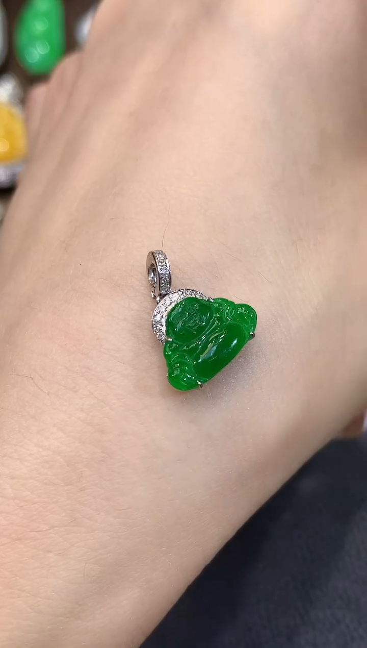 吊坠(不含链)18K金镶嵌翡翠A17