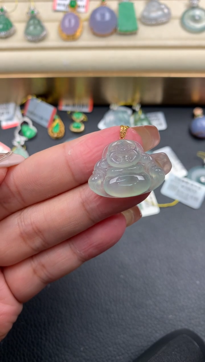 【闪购商品】翡翠颈饰18K金镶嵌Q381      