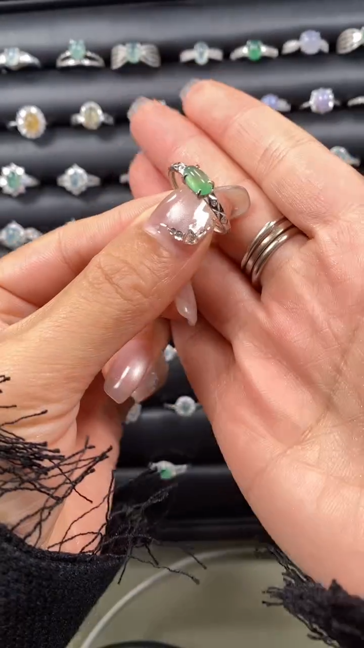 【闪购商品】翡翠戒指银S925镶嵌9016