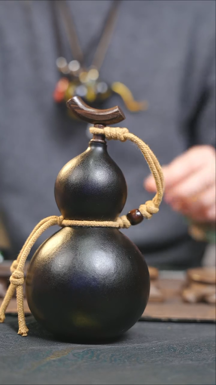 【闪购商品】RH125大漆酒葫芦不包手串及旋转底座