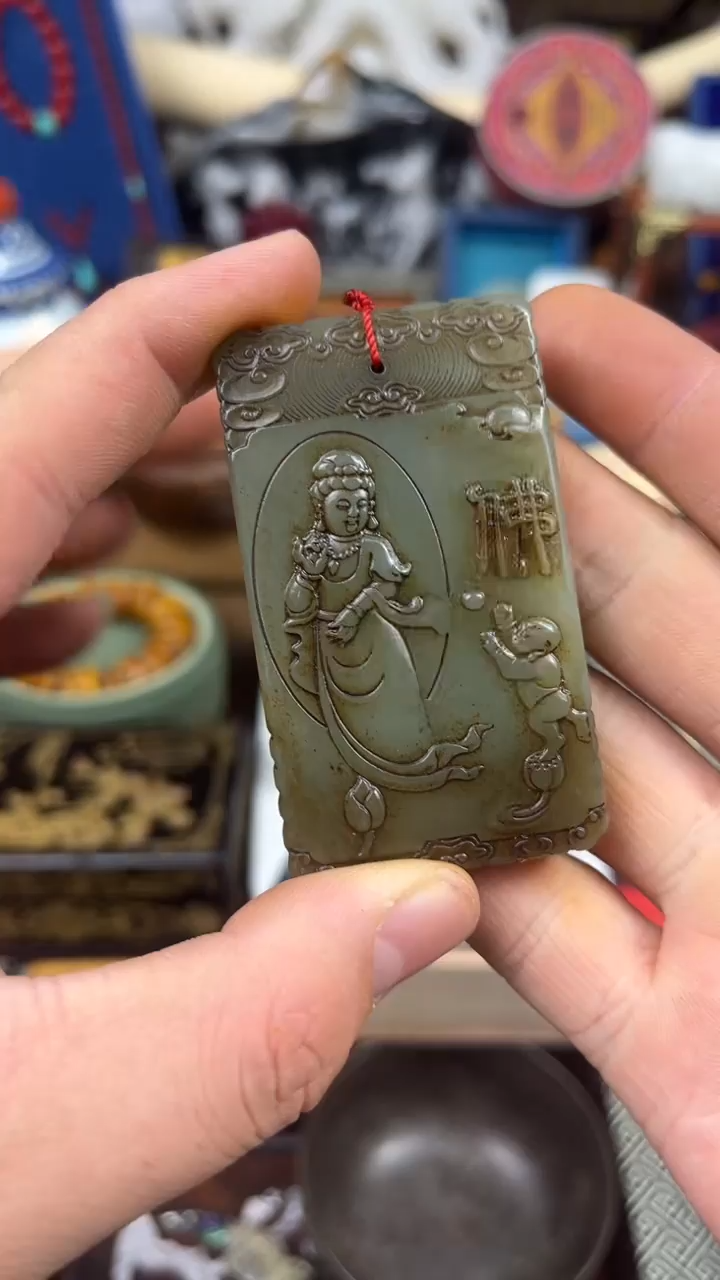 【闪购商品】和田玉颈饰未镶嵌 糖果果果果果果果链接