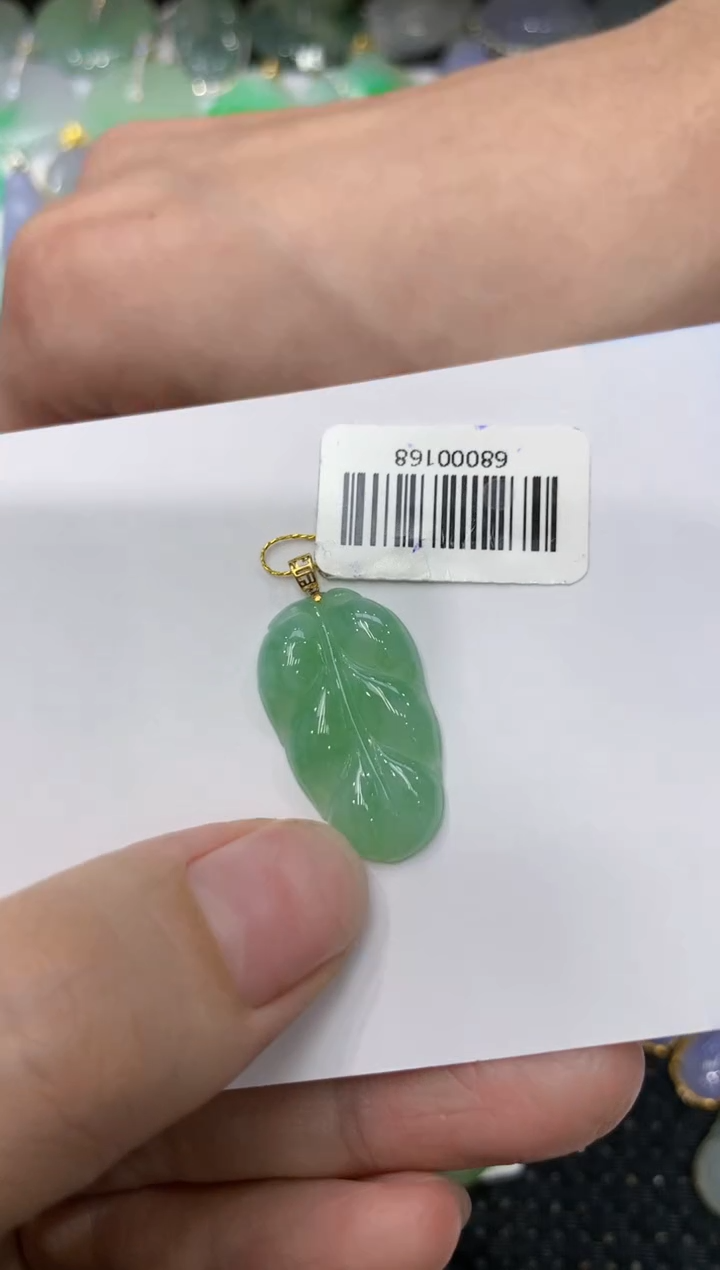 【闪购商品】翡翠颈饰18K金镶嵌1111111111