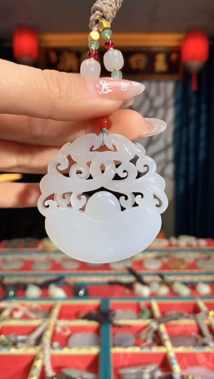 【闪购商品】和田玉颈饰未镶嵌元宝