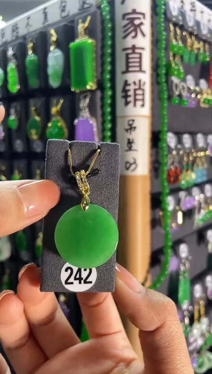 【闪购商品】翡翠耳饰银S925镶嵌242..