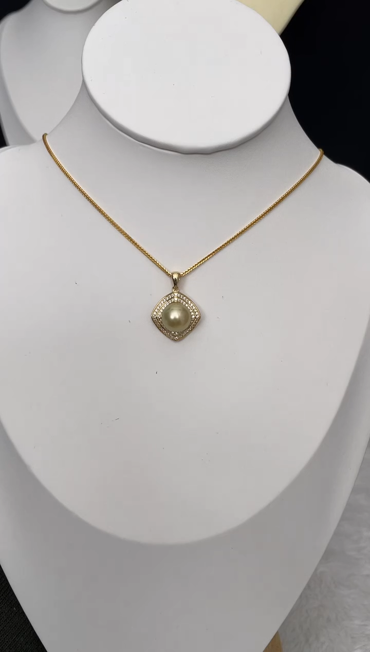 【闪购商品】海水珍珠吊坠(赠链)未镶嵌南洋金珠背镶款10-11mm