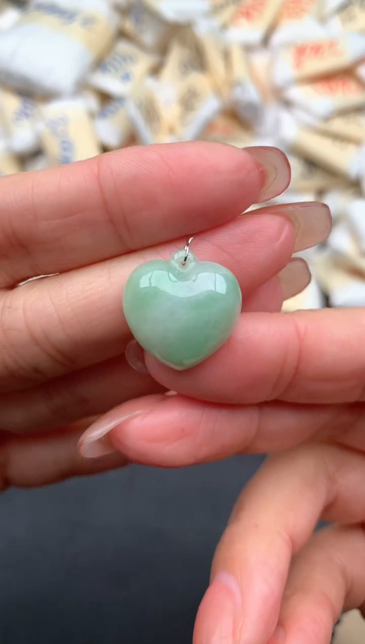 未镶嵌挂件翡翠—福利