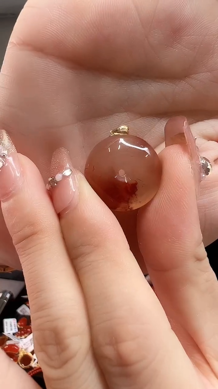 【闪购商品】南红玛瑙吊坠(不含链)18K金镶嵌/冰飘平安扣