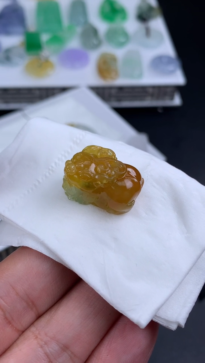 【闪购商品】定制翡翠未镶嵌翡翠