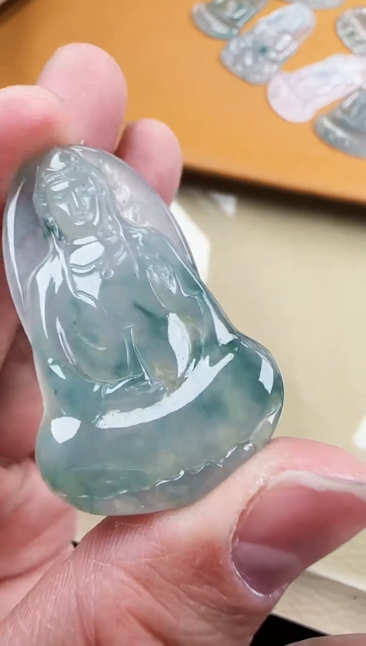 【闪购商品】翡翠颈饰未镶嵌缅甸天然翡翠
