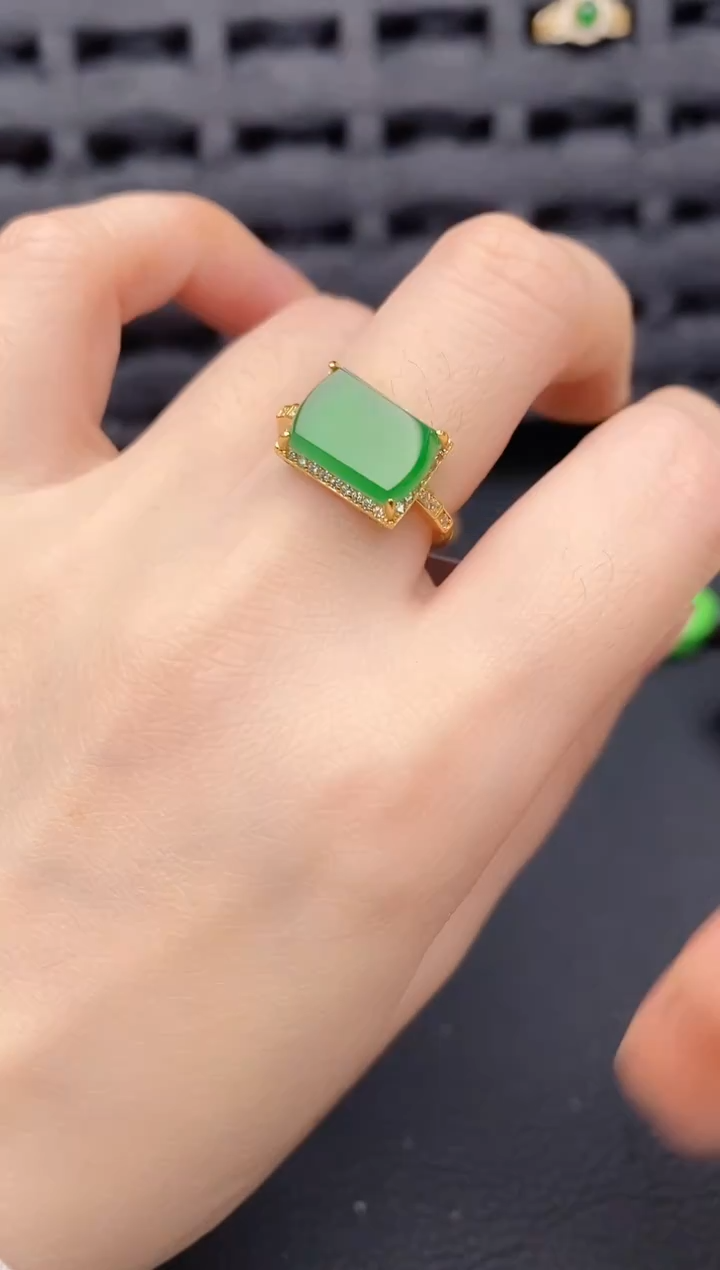 银S925镶嵌戒指翡翠天然a货翡翠303