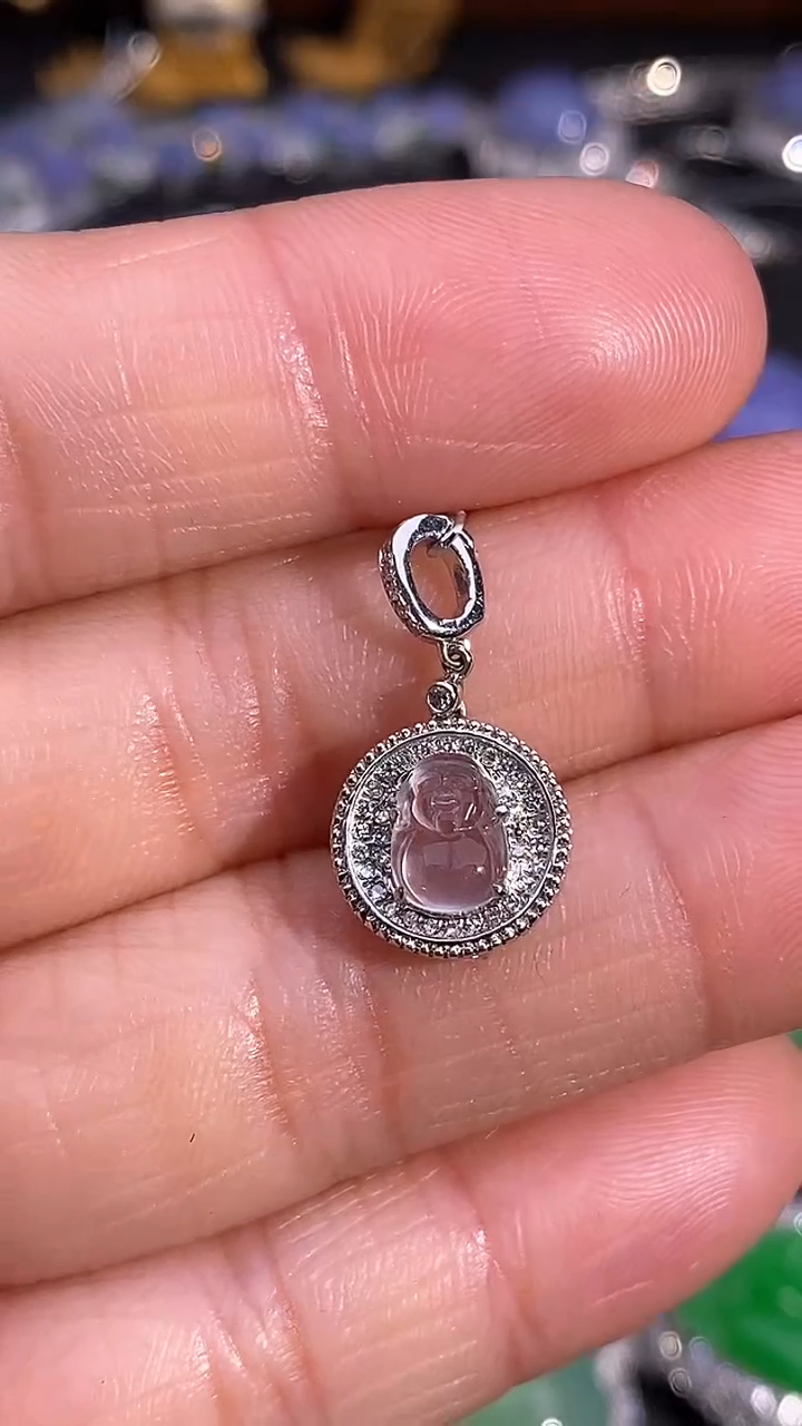 【闪购商品】翡翠吊坠(不含链)18K金镶嵌吊坠