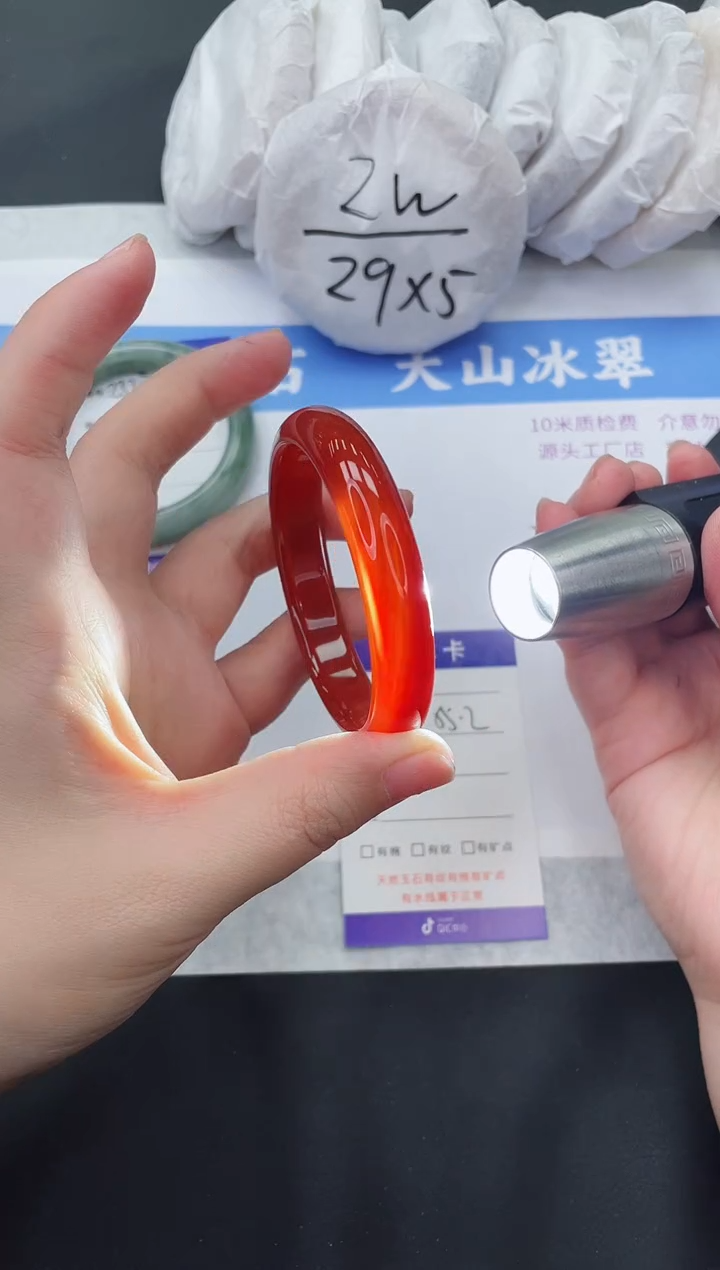 【闪购商品】石英质玉手镯未镶嵌M233-55+