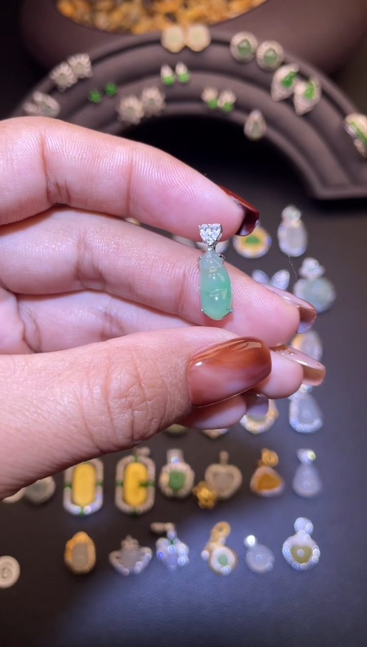 吊坠(不含链)银S925镶嵌翡翠1