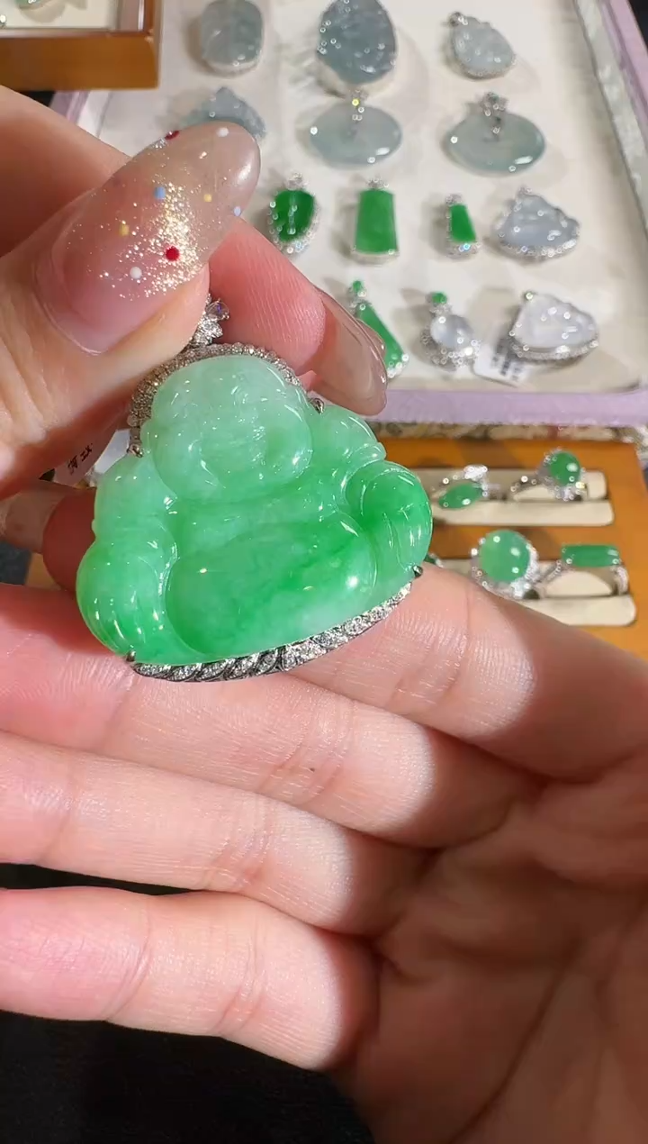 【闪购商品】翡翠吊坠(不含链)18K金镶嵌【源头工厂】钻石镶嵌