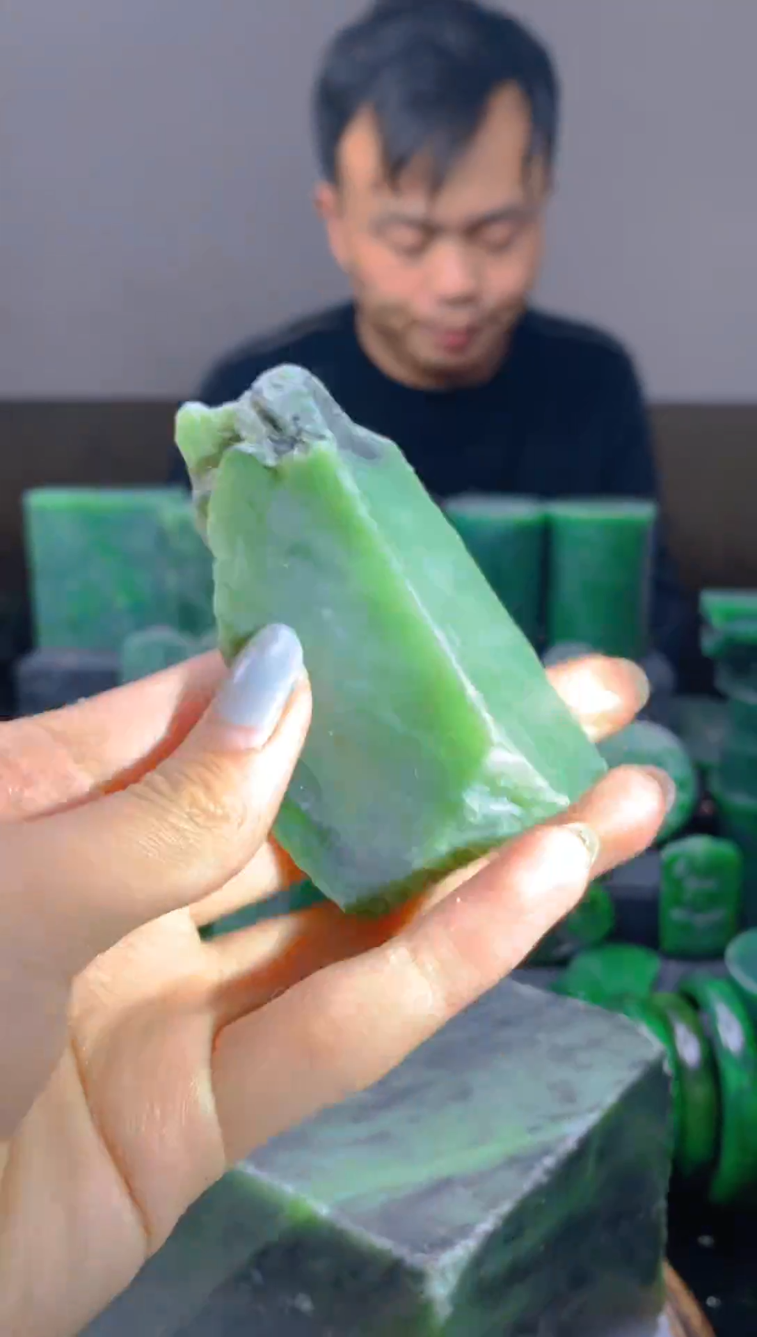 未镶嵌和田玉珠宝半成品1