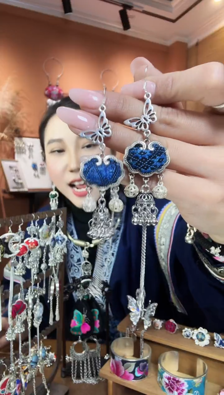 【闪购商品】刺绣纯手工耳环民族风