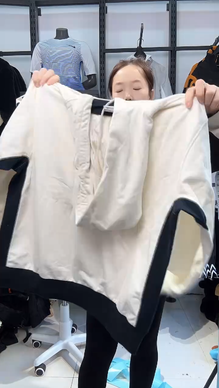 2299  编码  瑕疵直播间过款为准 尺码180