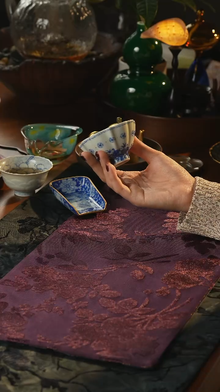 瓷片青樵轩     