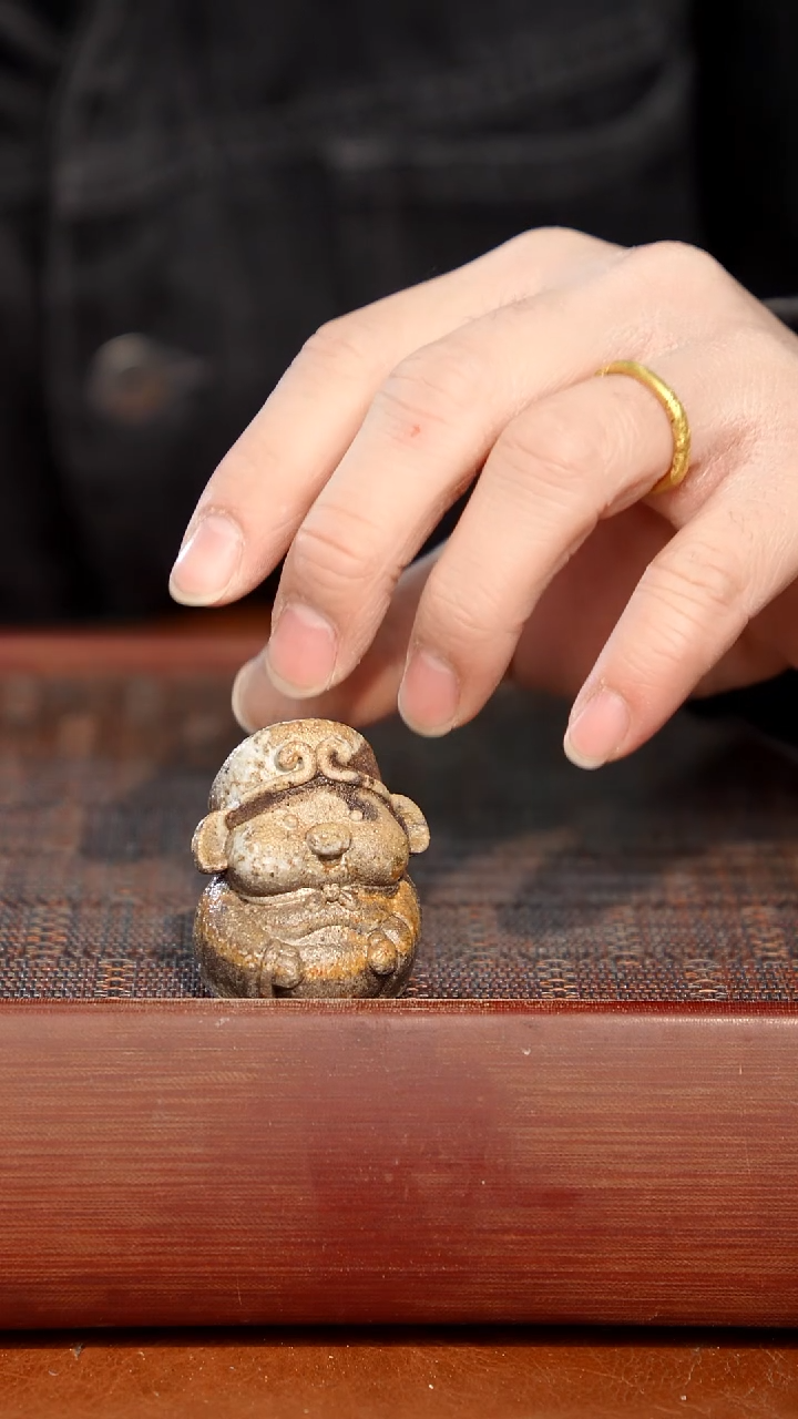 陶瓷奢瓷/瑞寅柴烧茶器（茶宠）238微瑕