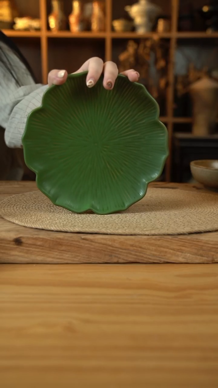 796福利绿色系列的8英寸夜蒲盘1个