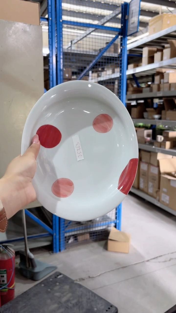 搪瓷しゃぼん マルチプレートL 赤